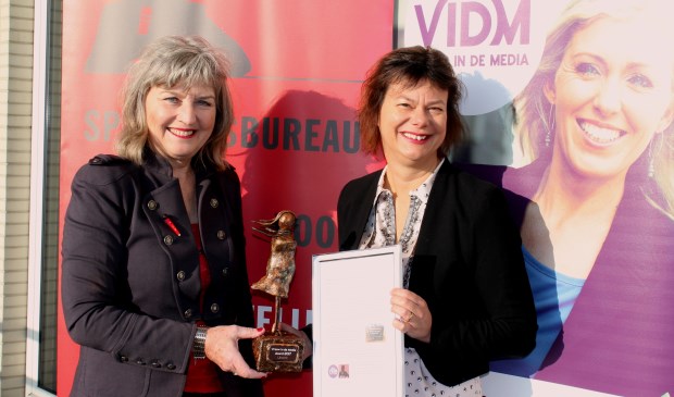 Wethouder Erica Spil wint Vrouw in de Media Award