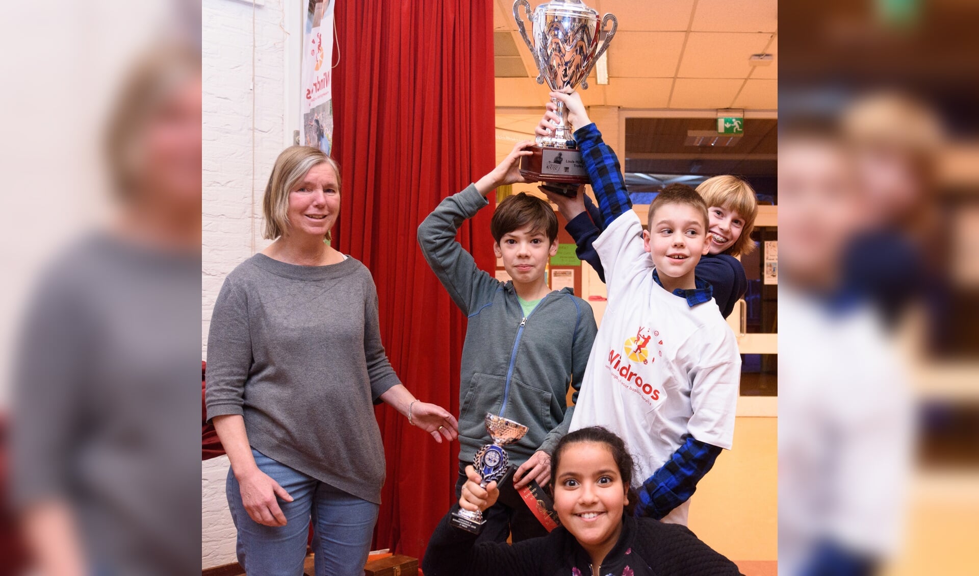 De winnaars in de A-categorie schaakkampioenschap