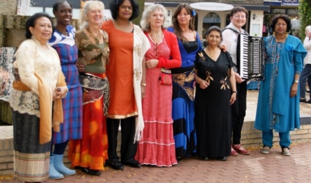 Alomtonen Zanggroep Zeist tijdens een optreden in Hilversum in 2015. FOTO: Asta Diepen Stöpler