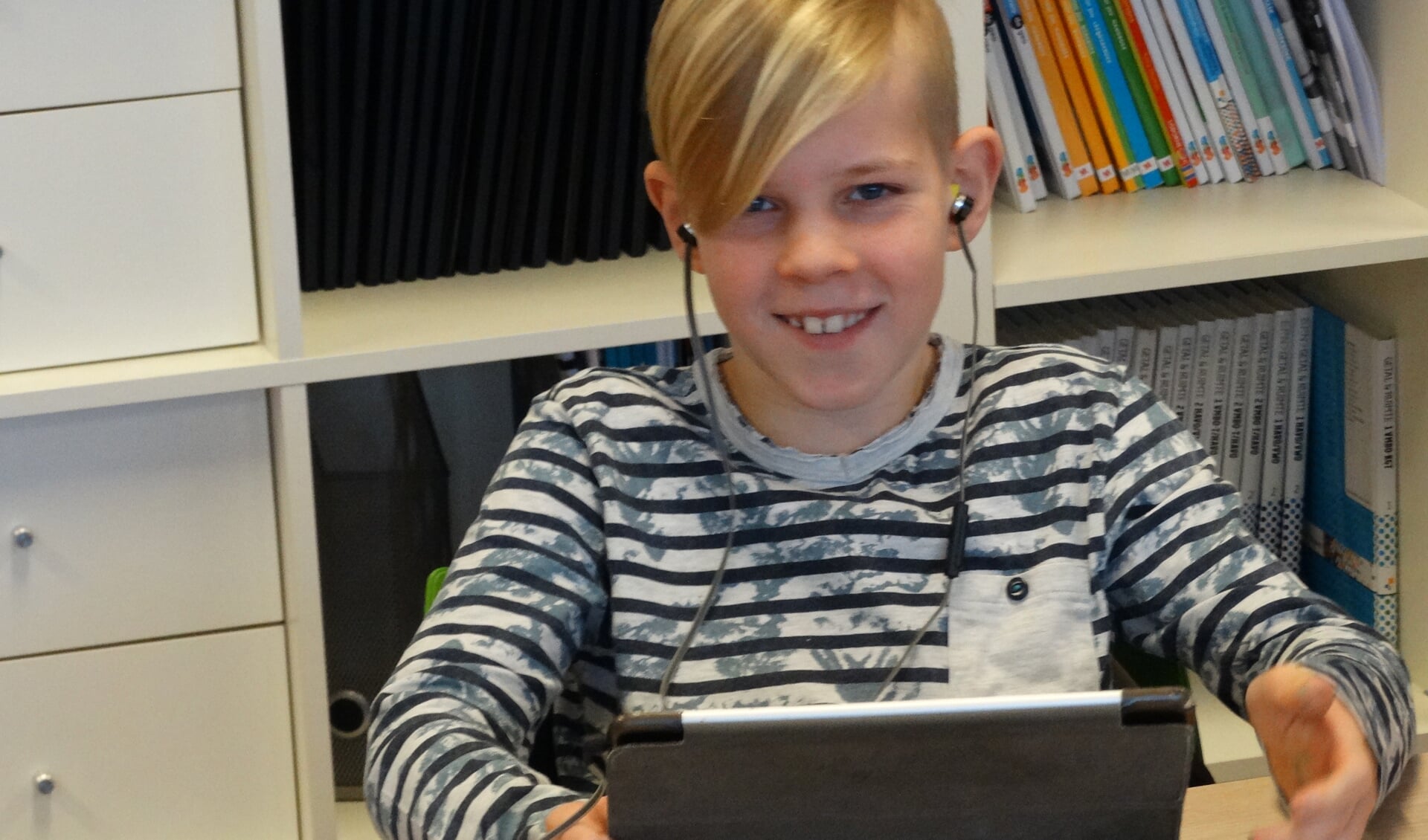 Leerlingen werken bij Nederlands wekelijks met het laatste nieuws