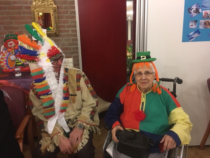 Carnaval vieren met de ouderen