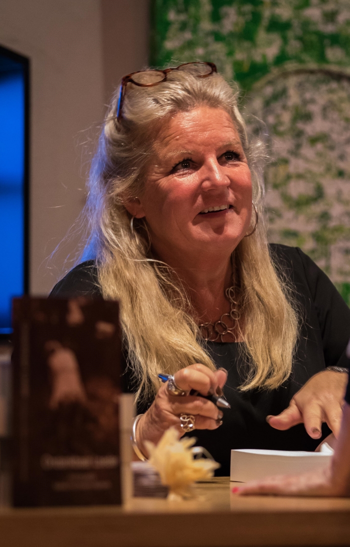 Saskia Freichmann-Wijsbeek, auteur autobiografie 'Ondankbaar Loeder'