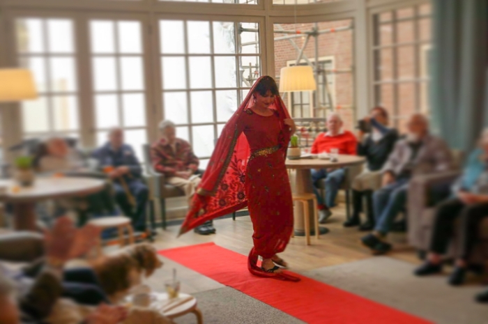 Een werelds feest op een doordeweekse dag bij woonzorglocatie Hildebrand