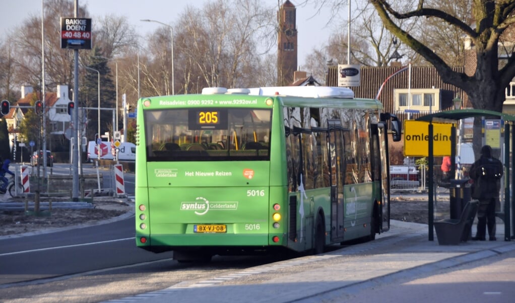 Bus 205 in Barneveld, de bus naar Harderwijk. 