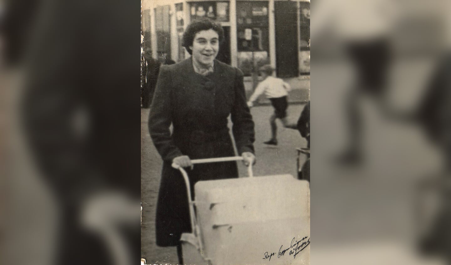 De Joods Nijkerkse Reina de Liever woonde aan het Singel 28. Ze werd op 4 juni 1943 vergast in Sobibor. 