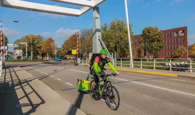 Marcel Herrewijn, de Gorcumse Fietskoerier