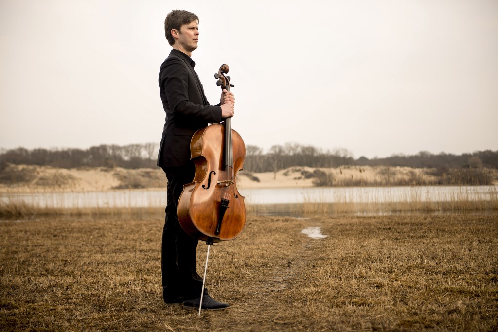 Cellist is Joachim Eijlander.