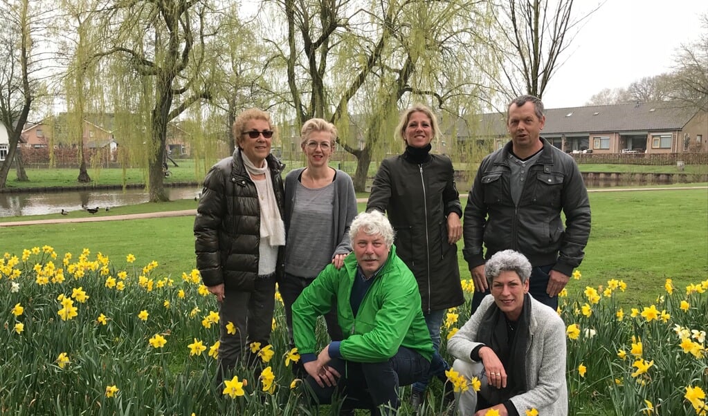 De Werkgroep Groen in Voorthuizen, met van links naar rechts Marja Meijer, Els Vlijm, Quintijn Deenekamp, Rachel Hartkamp, Joke van de Veen en Bas van de Kuilen.
