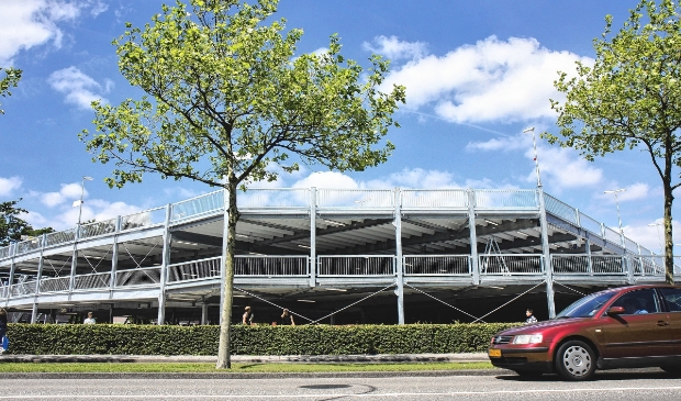 <p>De betreffende parkeergarage.</p>