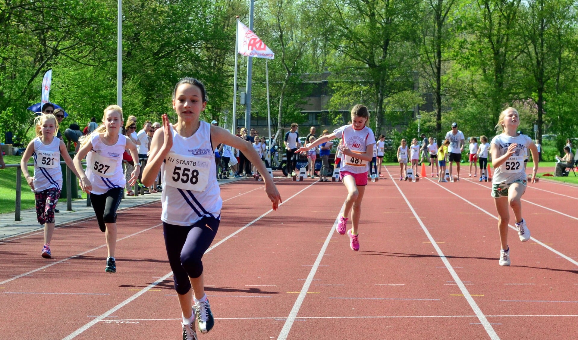 Maxime op de 60 meter sprint