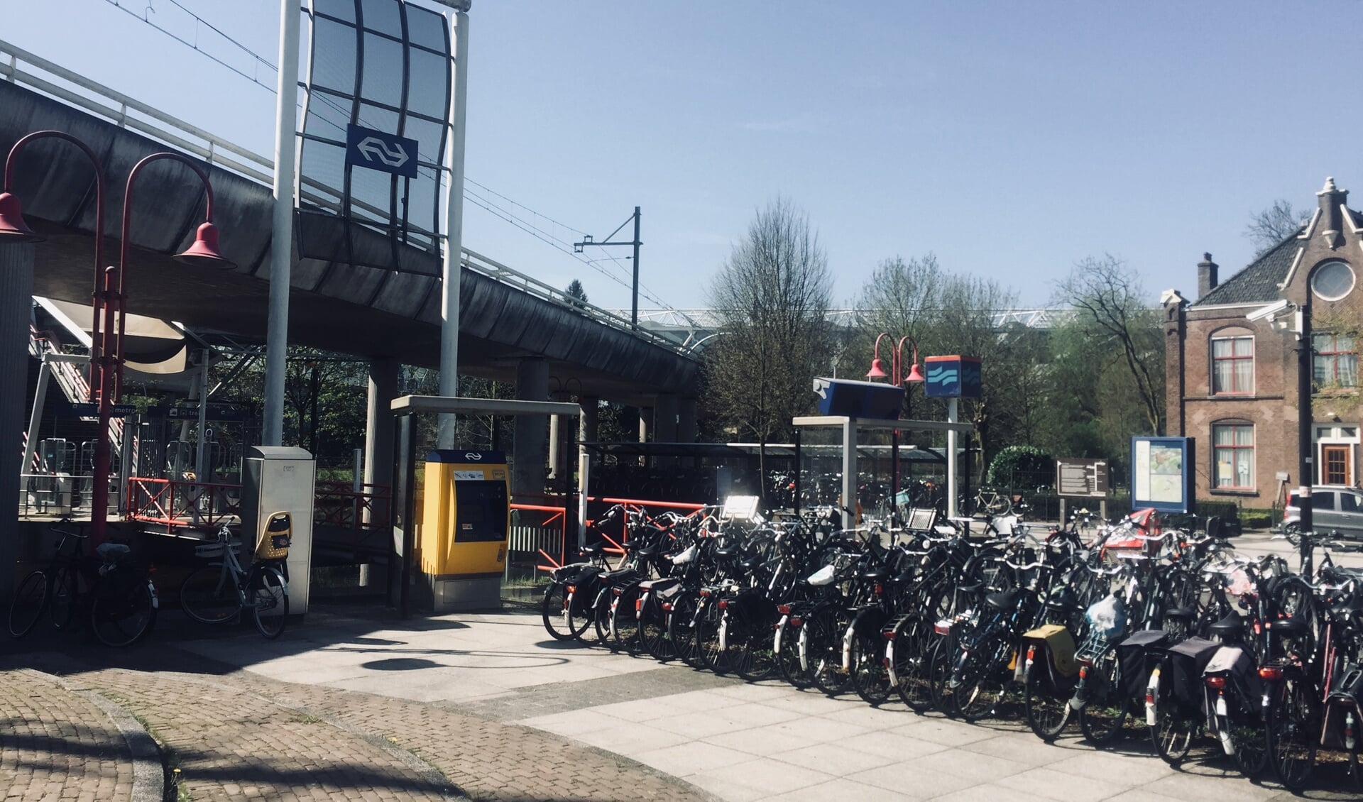 Station Duivendrecht.