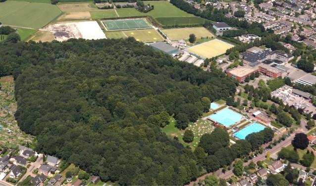 Luchtfoto van het Oosterbos in Barneveld.