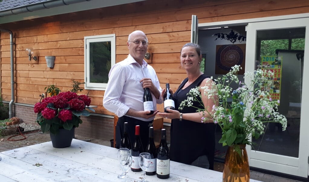 Eric Mirer en Suzanne Peek organiseren een wijnproeverij op 26 mei
