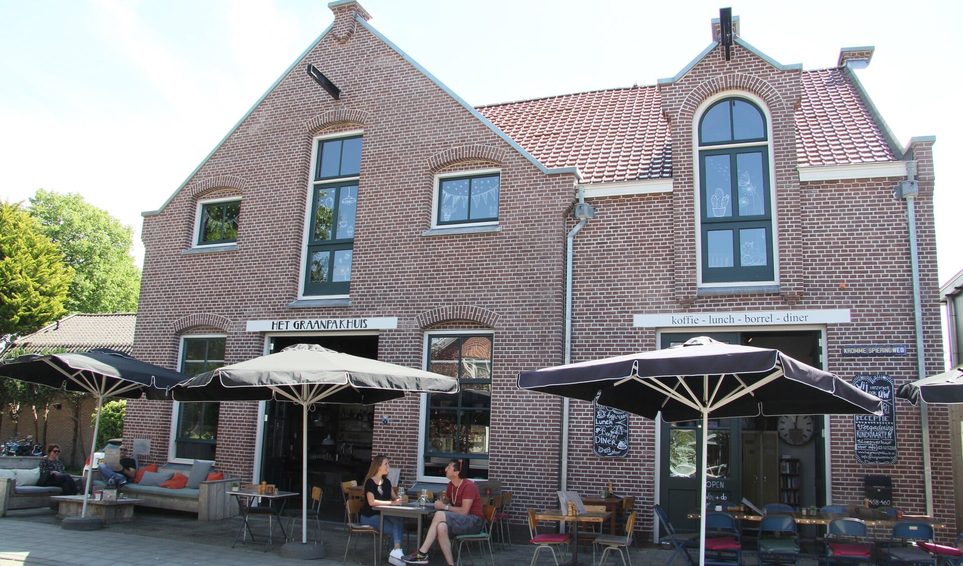 Het Graanpakhuis in het hart van het historisch centrum van Vijfhuizen.