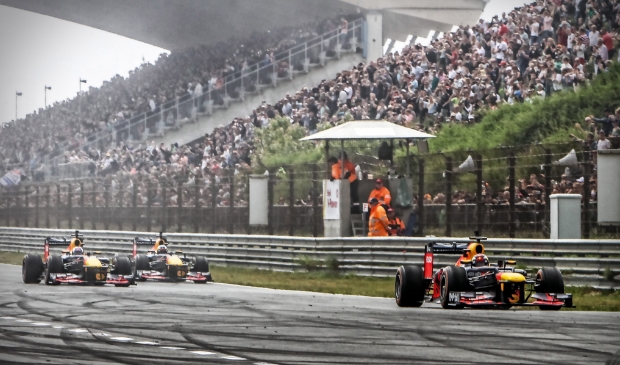 <p>Om de races op het circuit in Zandvoort in goede banen te leiden, zijn er een hoop maatregelen aangekondigd.</p>
