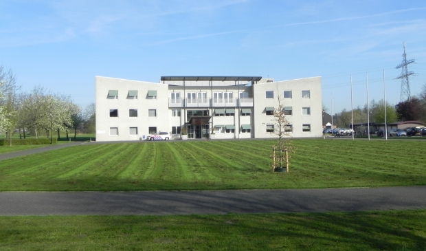 <p>Het gemeentehuis te Odijk</p>