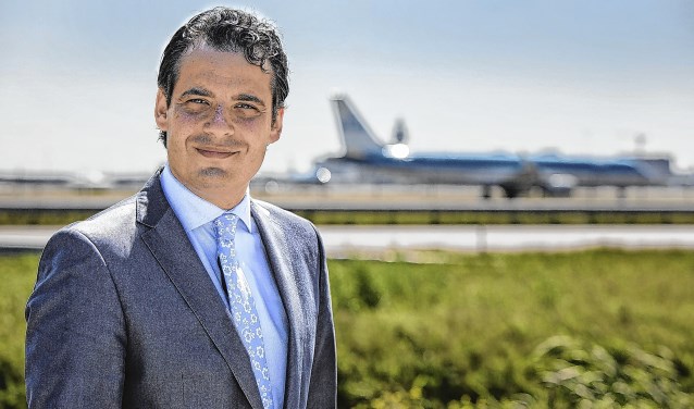 Wethouder Adam Elzakalai