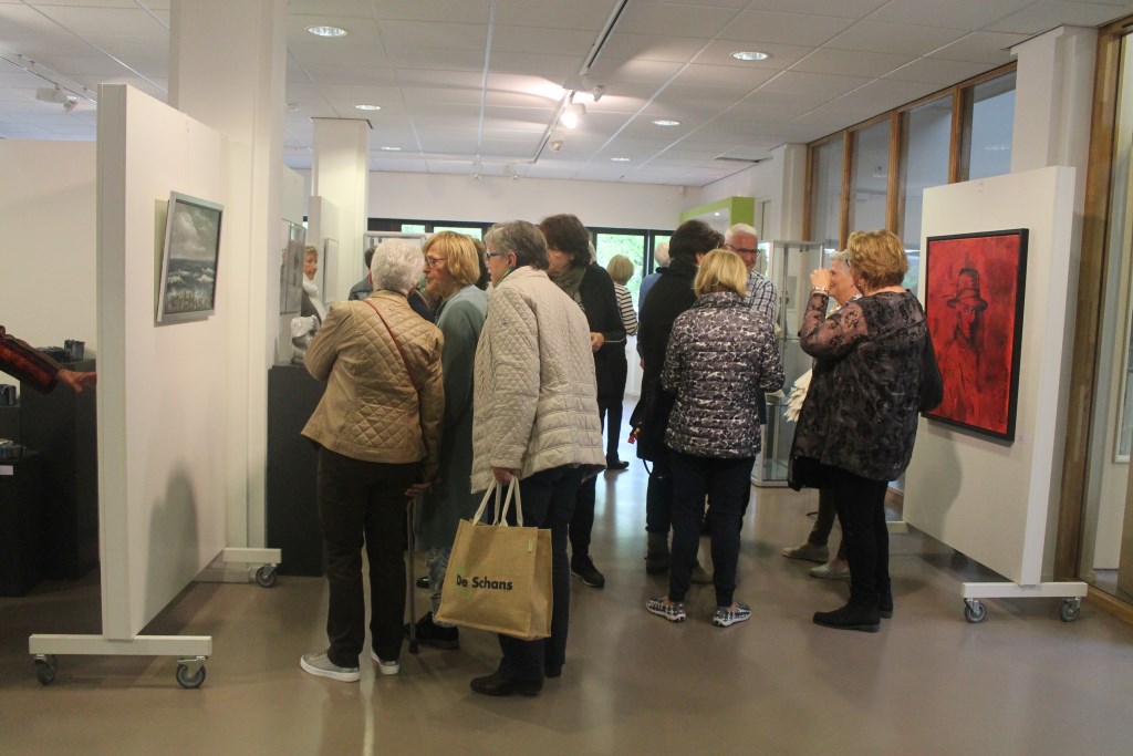 Er was veel belangstelling voor de opening.