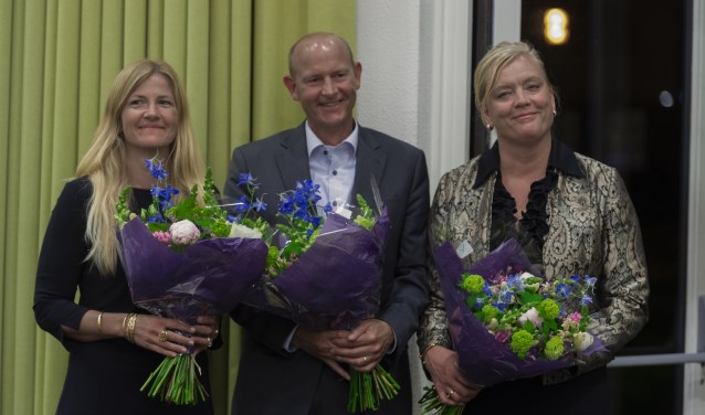De drie nieuwe wethouders Annelies van der Have (HBB), Sjaak Struijf (PvdA) en Nicole Mulder (GroenLinks)