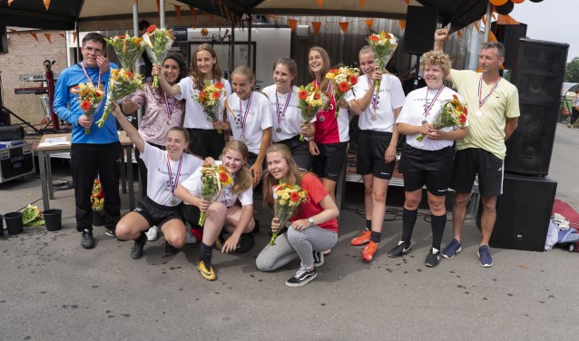 Huldiging team meisjes 17-1