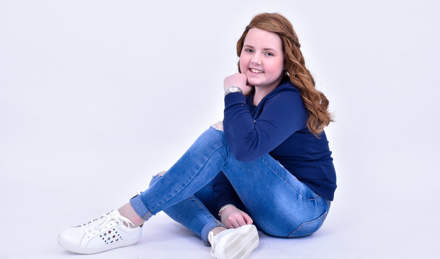 Romy vecht al 1,5 jaar tegen de levensbedreigende ziekte leukemie.