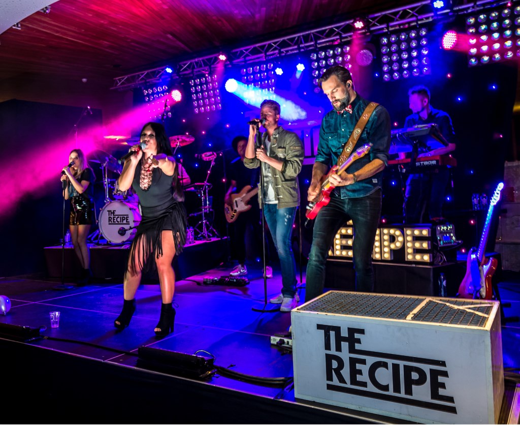 The Recipe treedt op tijdens het Concours Hippique Haarlemmermeer.