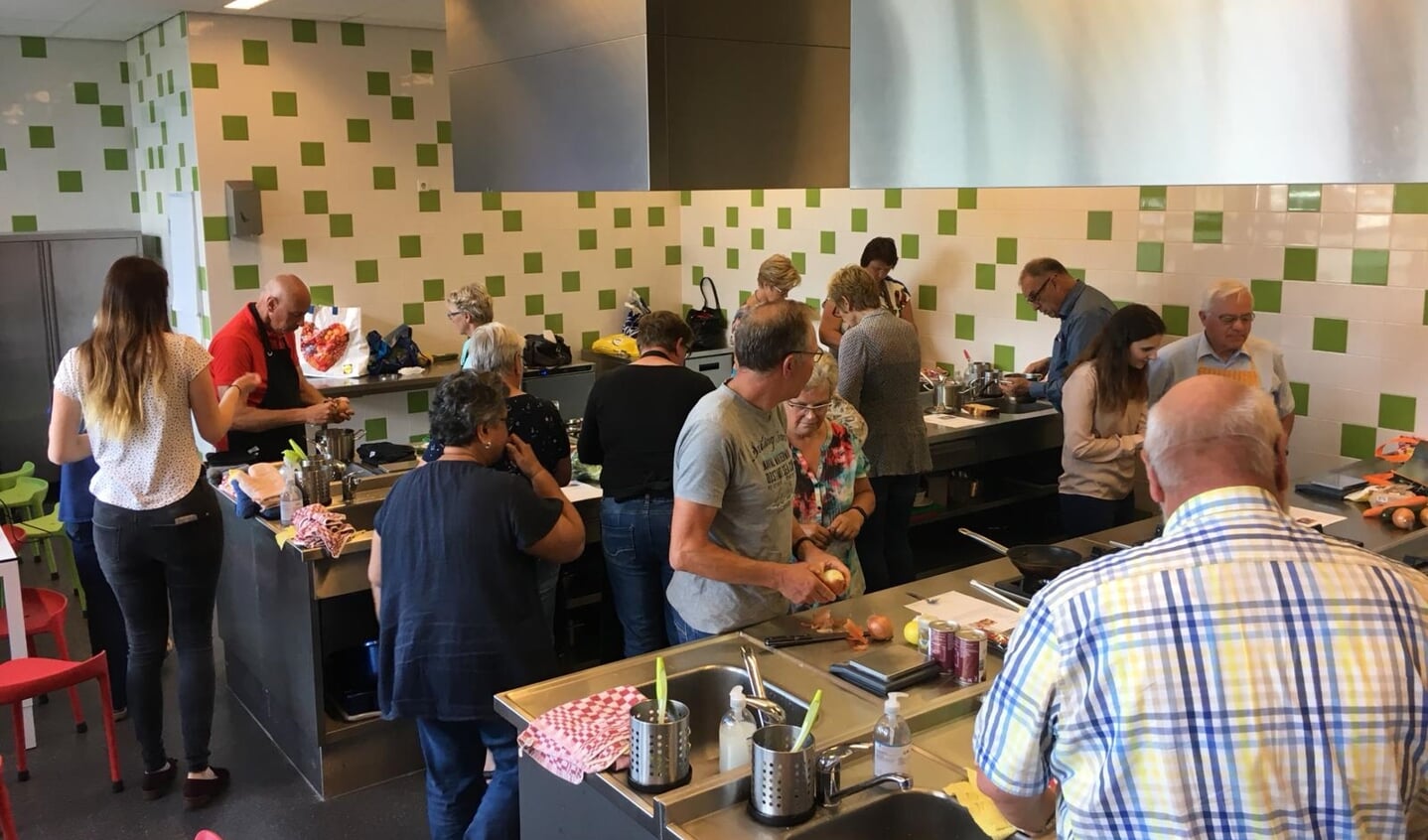 Kookworkshop Nijkerk challenge in keuken van Accent