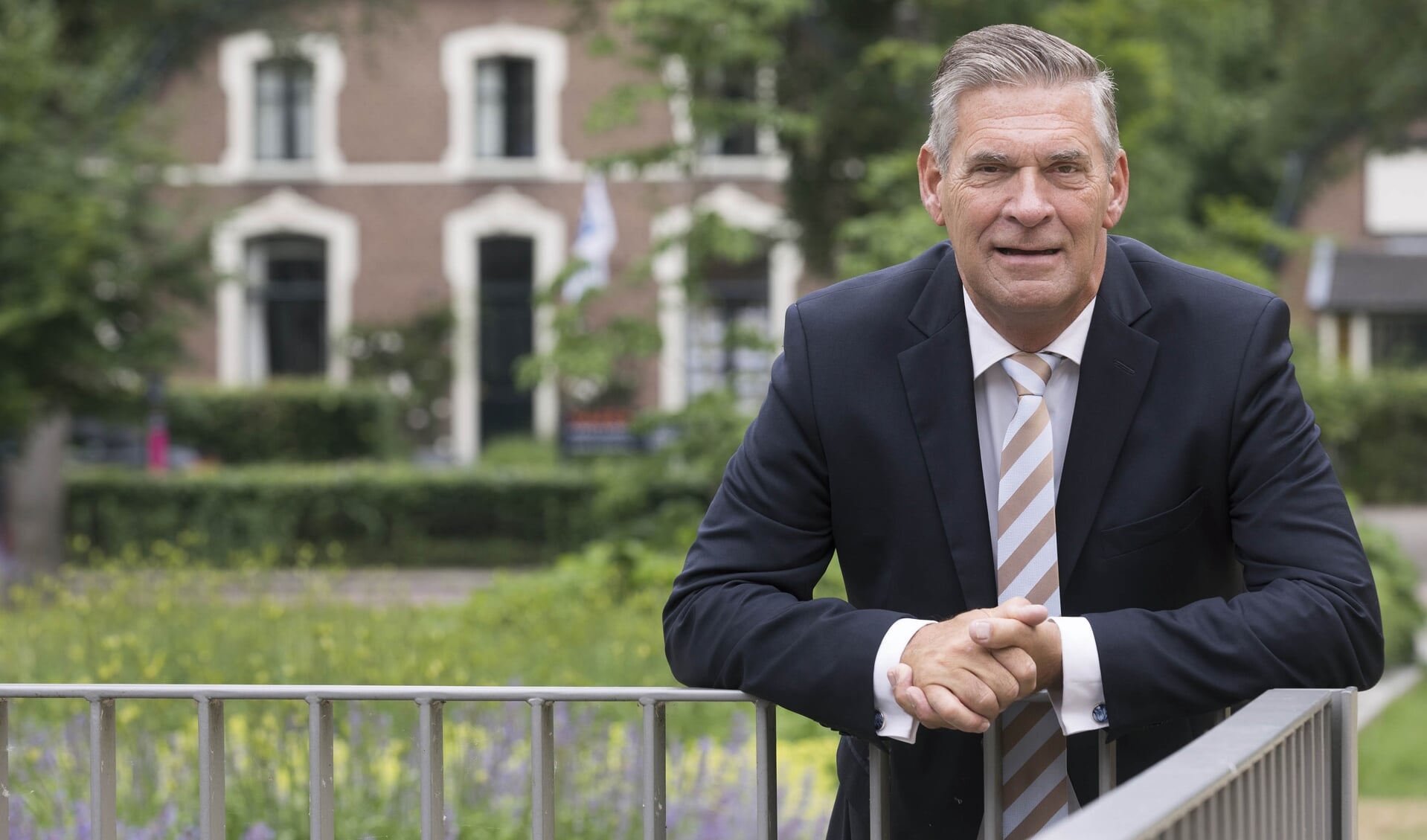 Burgemeester Frits Naafs schreef een brief aan Den Haag.