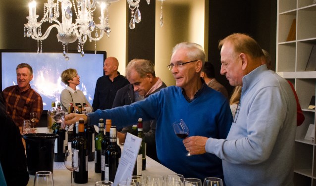 Deze wijnproeverij vindt plaats op zondag 17 juni van 15.00 uur tot 18.00 uur in Brasserie Eat & Meet, 't Erf 14 in Leusden.