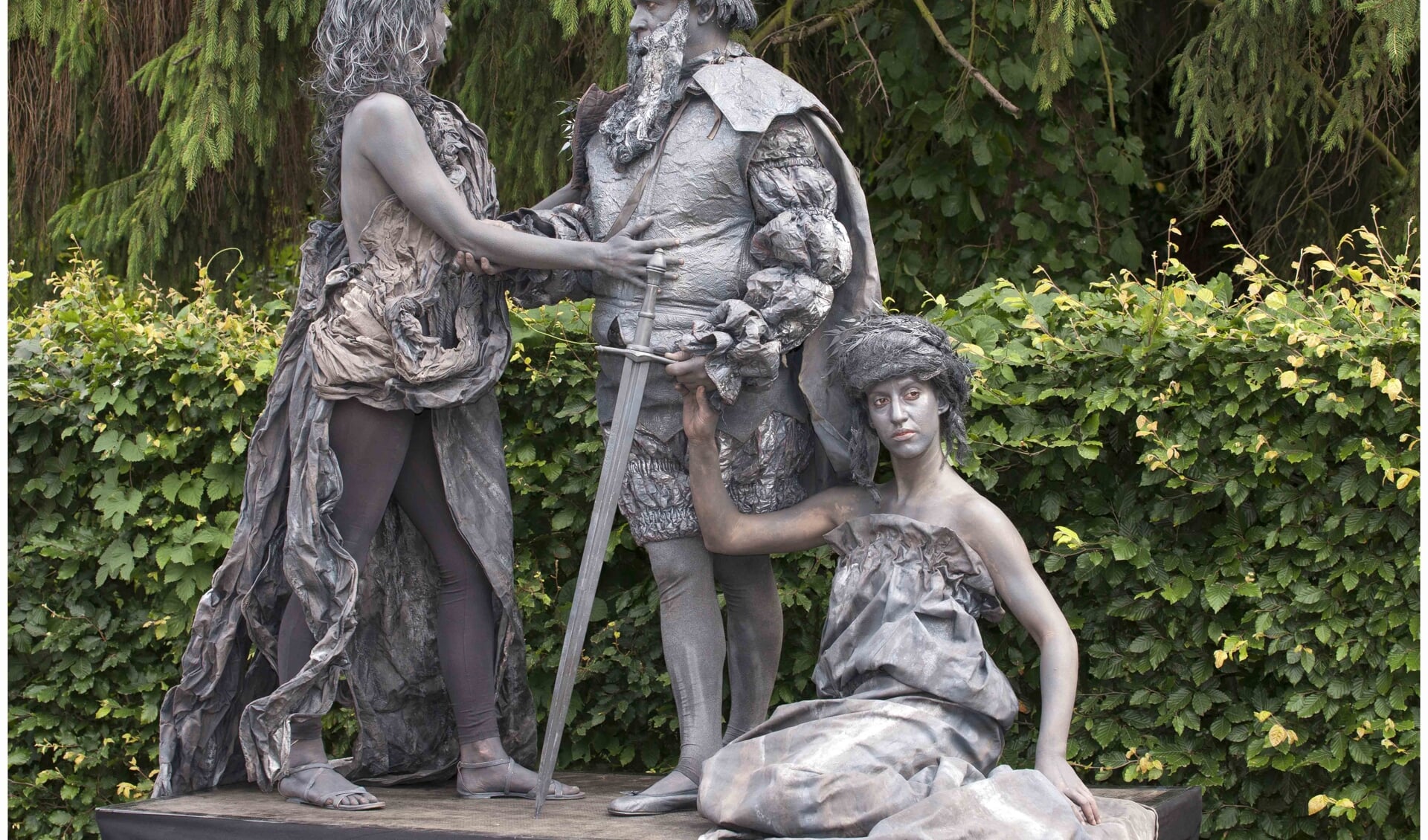 Levende standbeelden op het Internationaal Levende Beeldenfestival 'Beeldig Lommel'.