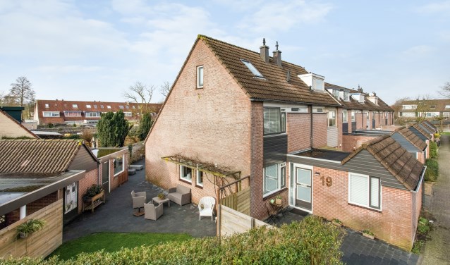 "Het binnen- en buitenleven is heel leuk. Onze teckel vond dit dan ook geweldig"