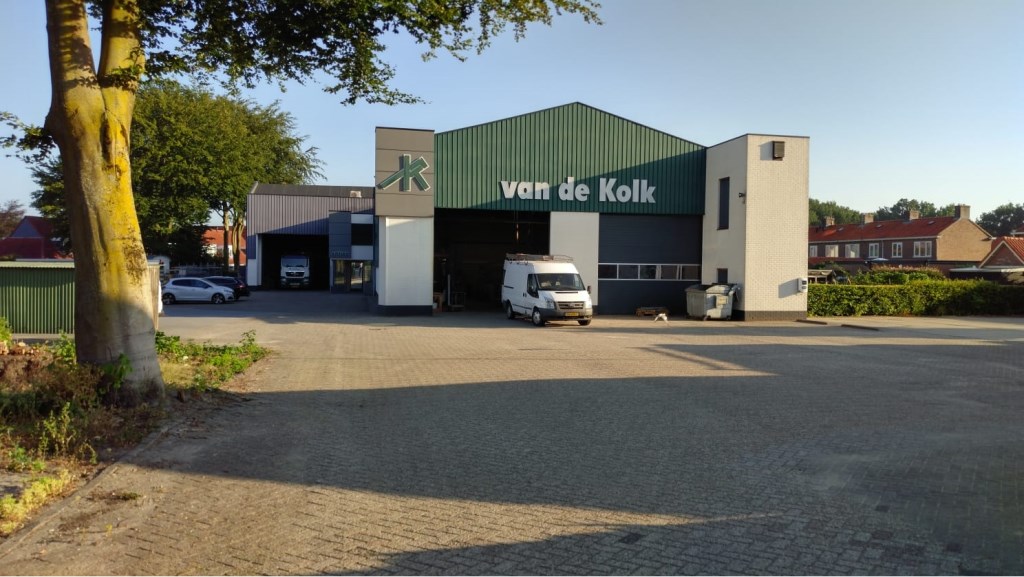 Van de Kolk erkent dat het terrein op termijn interessant kan zijn als bouwlocatie.
