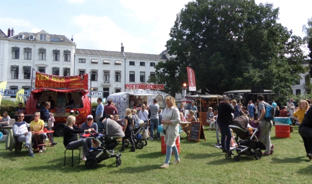 <p>Genieten op Proefpark in het Kenaupark.</p>