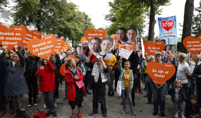 Demonstratie tegen uitzetting Lili en Howick