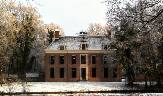 Het landhuis waarin het MOA was gevestigd.