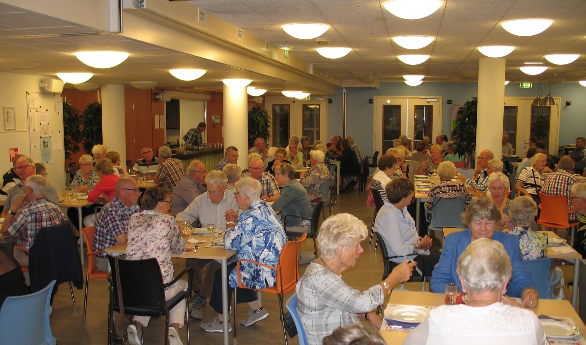 Gezellig eten bij Senioren Belangen