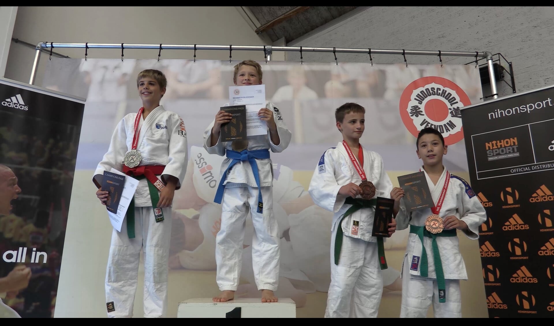 Judoka Inno Loeber wint in Veendam