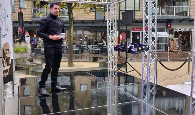 Droneshow op Het Wed