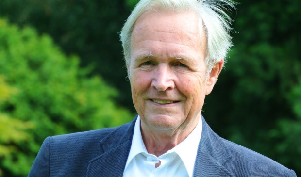 Jan Terlouw geeft een lezing over over een duurzame wereld.