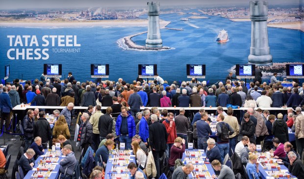 De speelzaal in De Moriaan op zaterdag 19 januari.