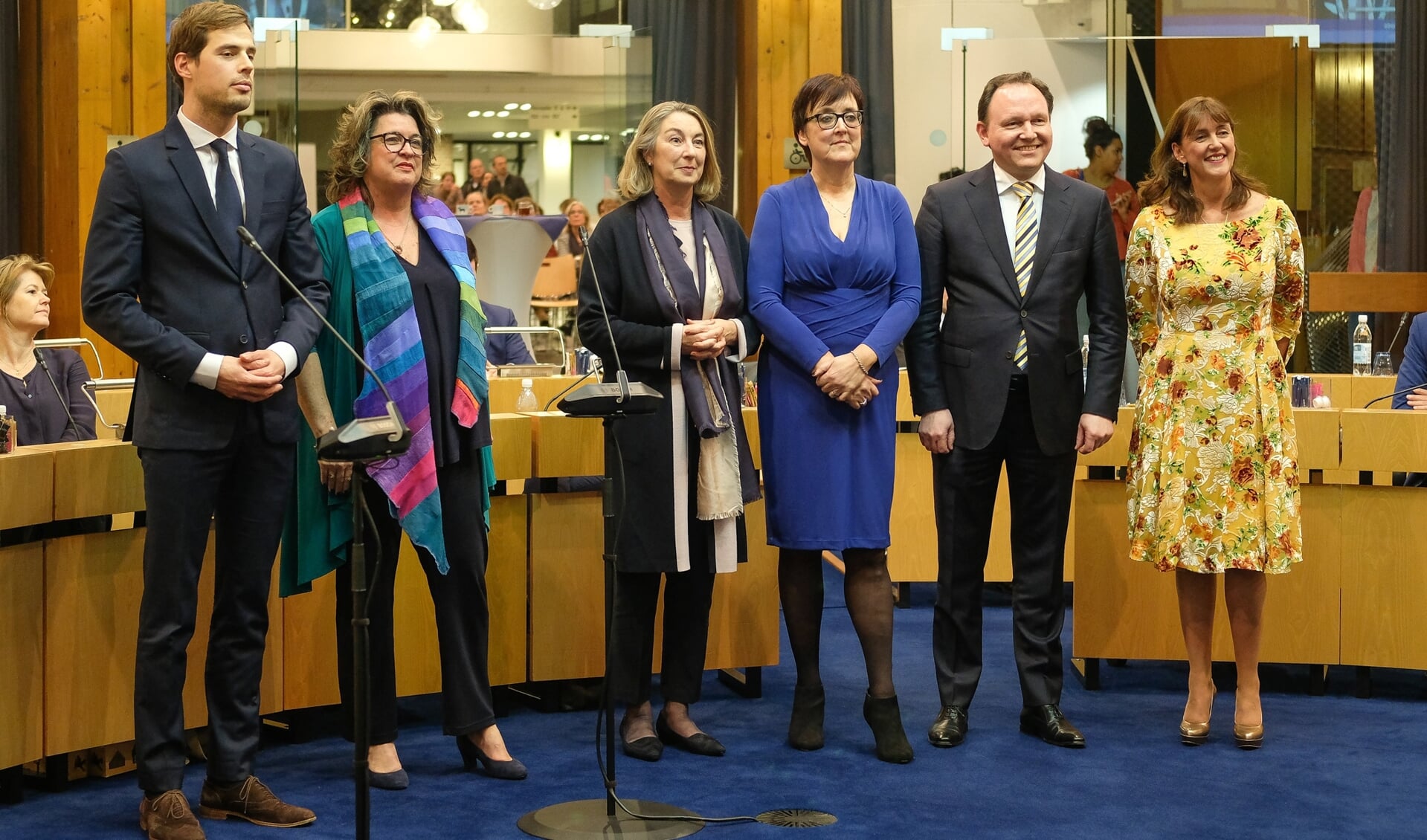 Het college van Haarlemmermeer bij de start op 14 januari 2019 met van links af Jurgen Nobel, Marjolein Steffens, Mariëtte Sedee, Mieke Booij, Ap Reinders en Marja Ruigrok.  