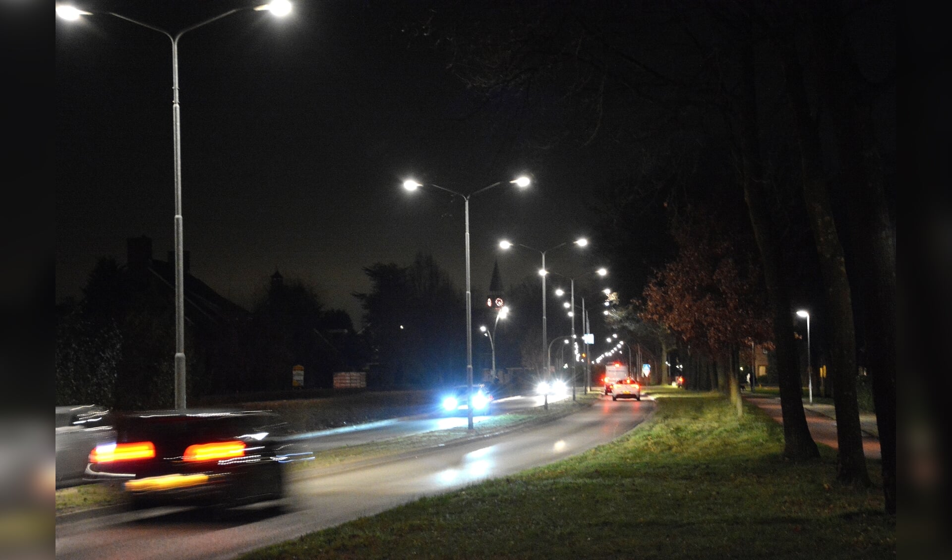 Straatverlichting met ledlampen aan de Lunterseweg in Barneveld.