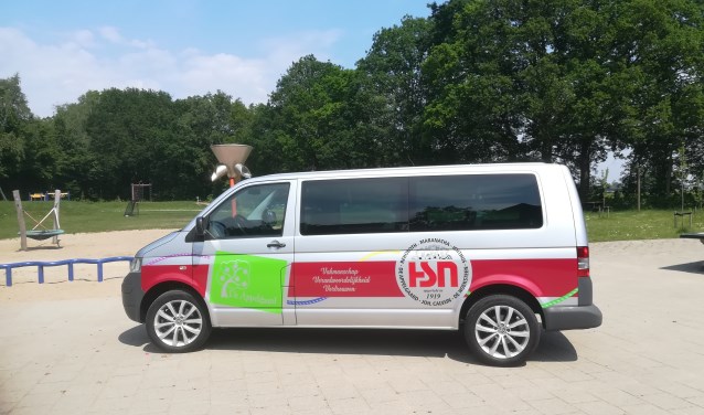 De schoolbus van De Appelgaard.