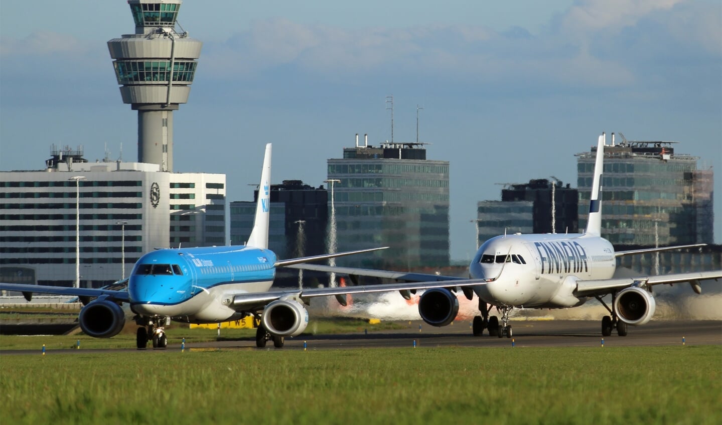 De partijen zijn het niet eens geworden over hoe het verder moet met Schiphol. Er komt geen advies.