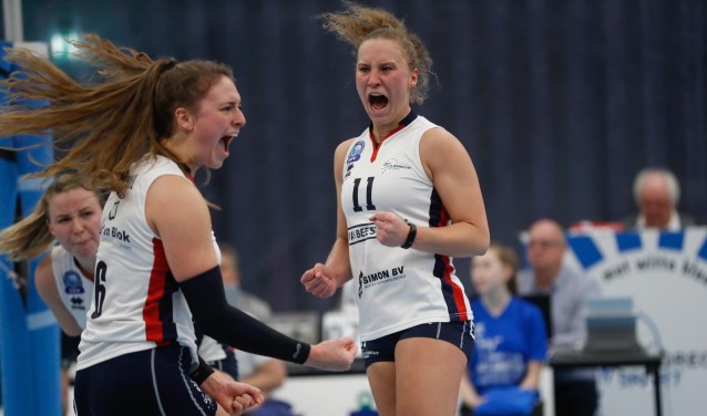 Dames 1 winnen van Sneek