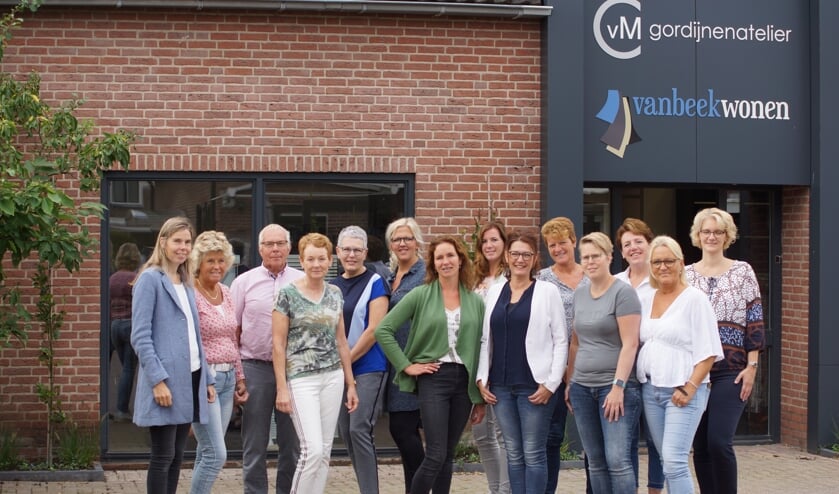 Het team achter Gordijnenatelier CVM en Van Beek Wonen.