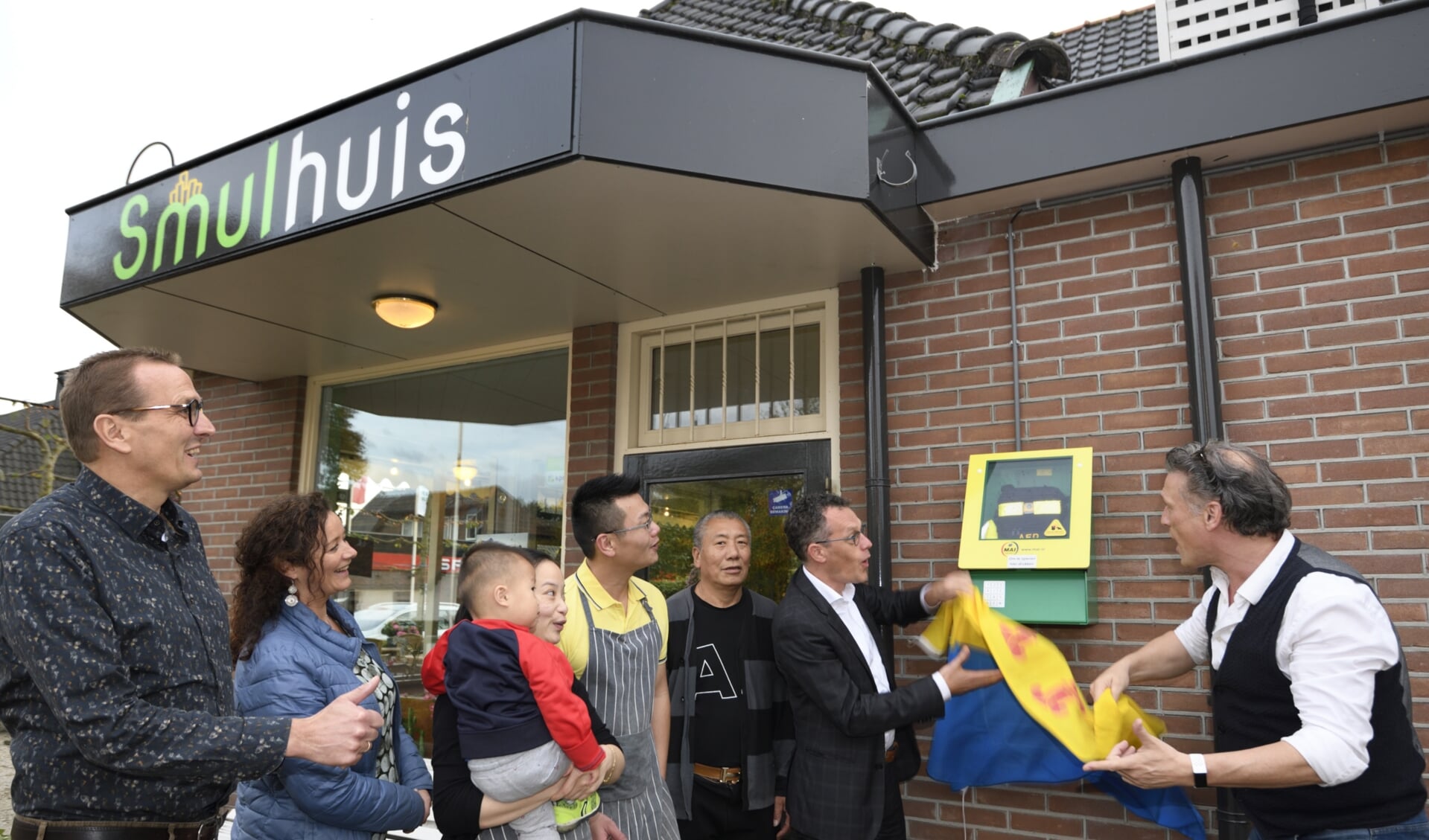 In oktober vorig jaar werd een nieuw AED-apparaat aan de Koningsweg in Garderen officieel in gebruik genomen. 