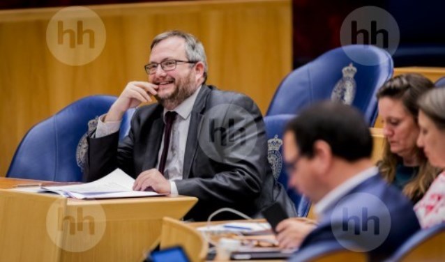 Frank Futselaars tijdens debat in de Tweede Kamer over het stikstofbeleid.