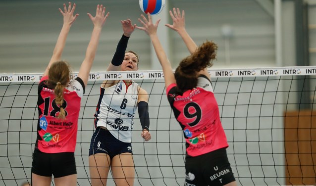 Afgelopen seizoen won Sliedrecht Sport vier keer van de 'roze vogols'.