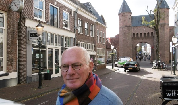 Norbert van Zwetselaar in de Kamp: 'Straatje te smal voor al dat verkeer.'